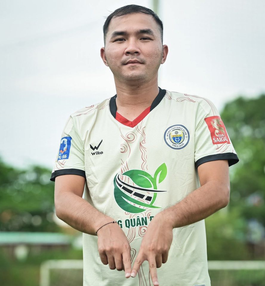 Vinh “Mèo” - Từ sân 5, sân 7 đến sân 11, “nhạc nào cũng nhảy được”