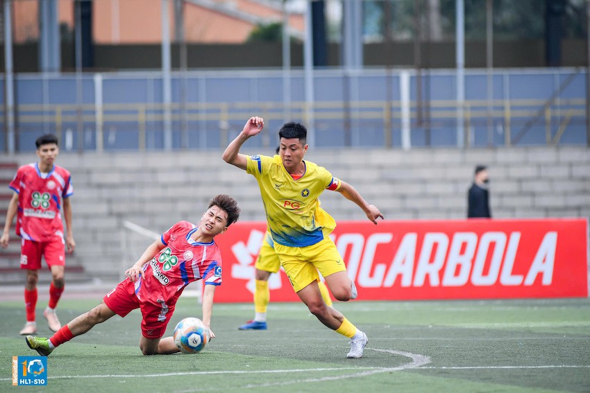 Bùng nổ bàn thắng ngày khai mạc HL1-S10