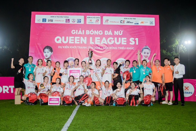 SHB lên ngôi vô địch Giải bóng đá nữ Queen League S1