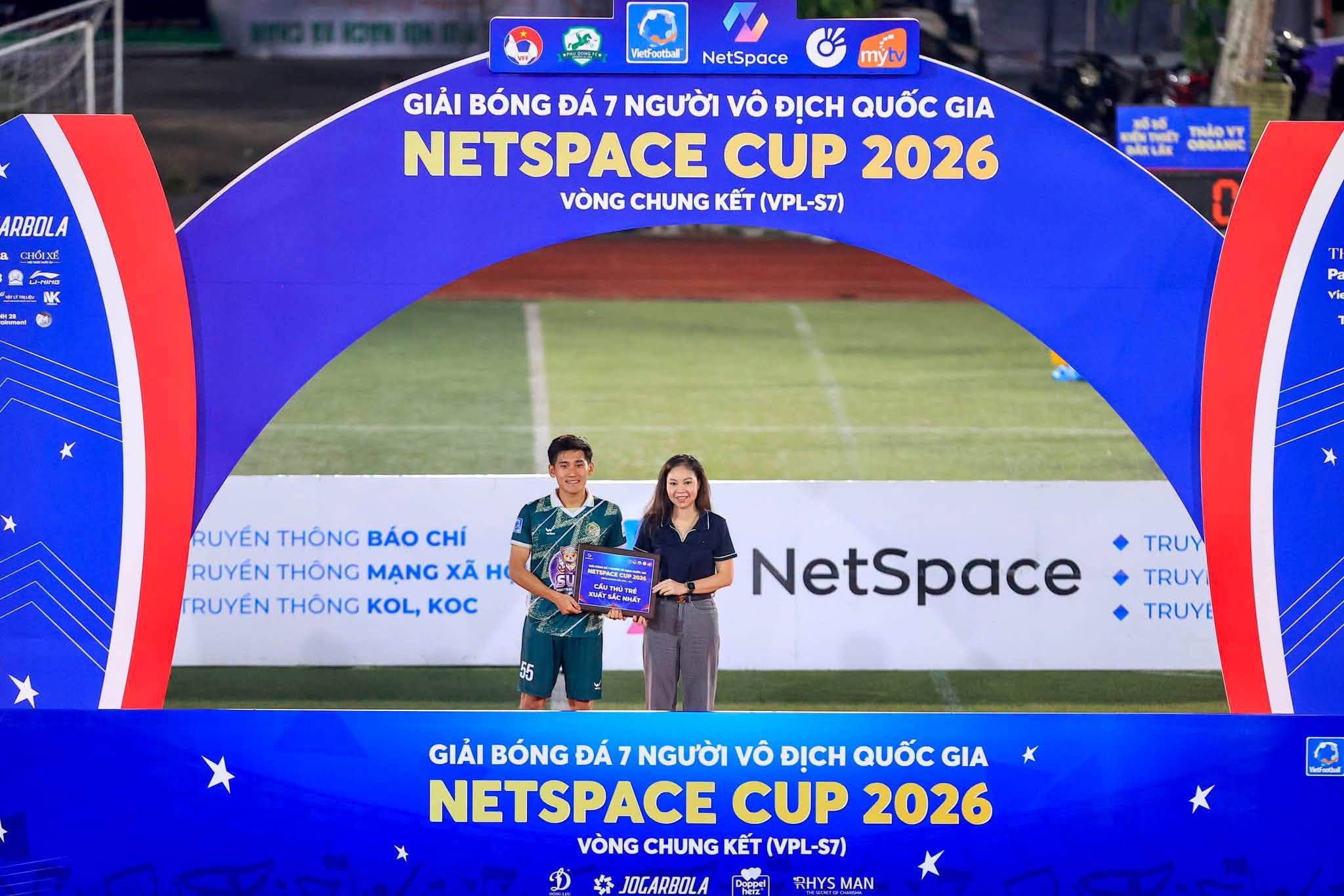 Hưng "Futsal: Tôi nhận Golden Boy, nhưng từ lâu đã là người trưởng thành