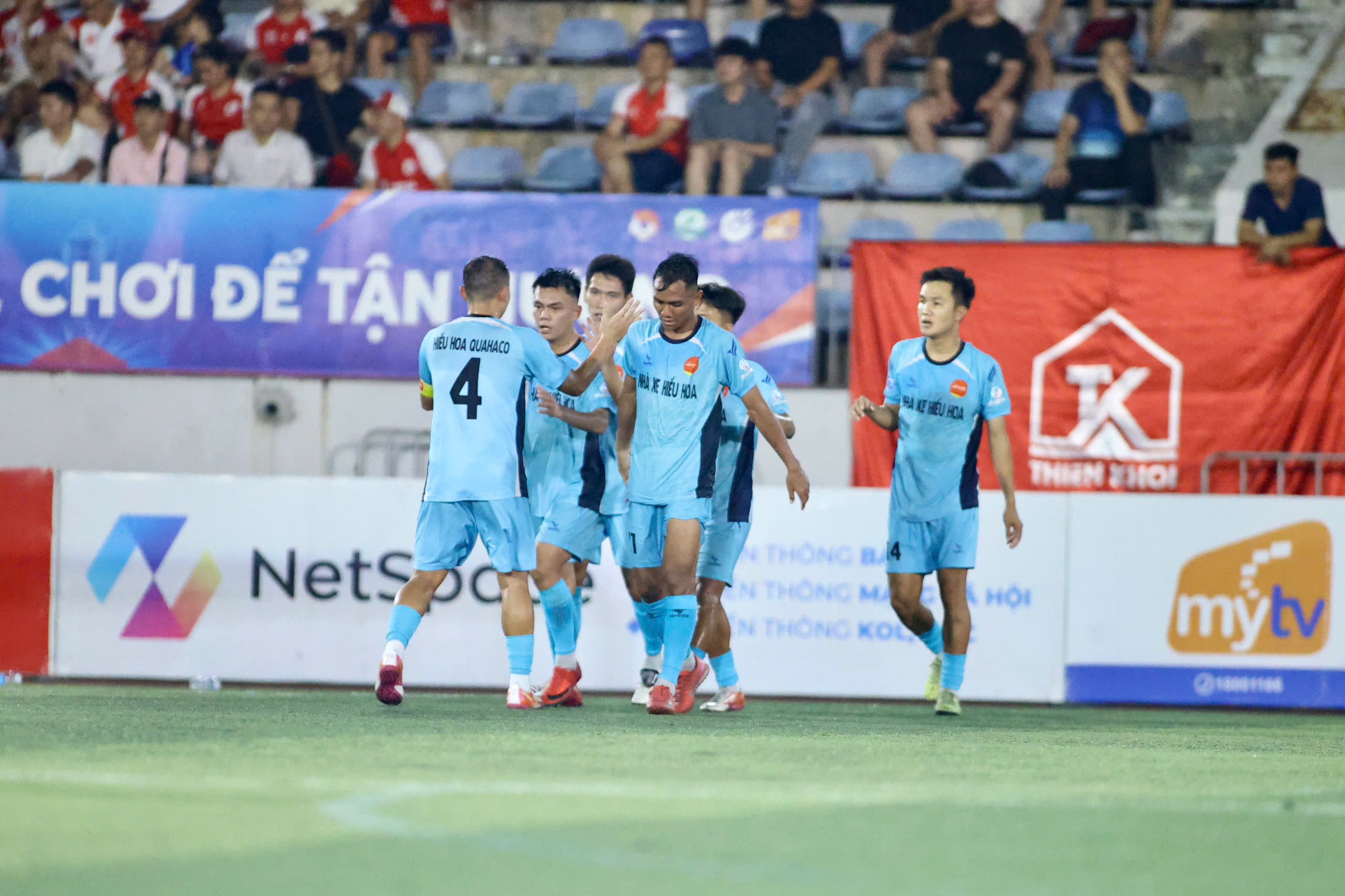 Vòng 7 HPL-S13: Hiếu Hoa Quahaco hạ gục Thiên Khôi FC, HG La Giang thắng rực rỡ