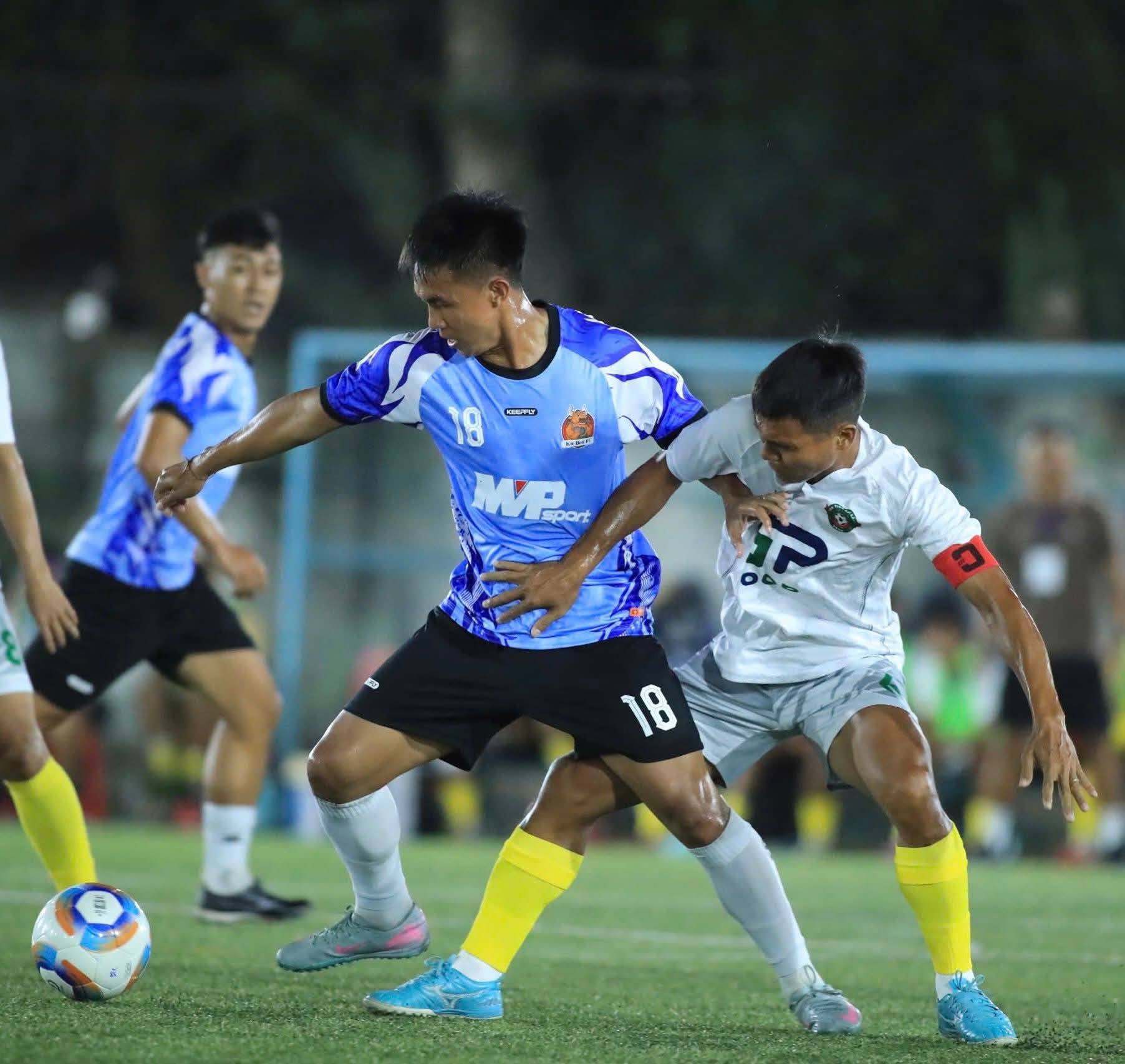 Ku Ben FC và STPFood khởi đầu vòng playoff SPL-S8 bằng chiến thắng